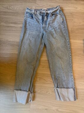 Abercrombie & Fitch mid rise baggy jeans